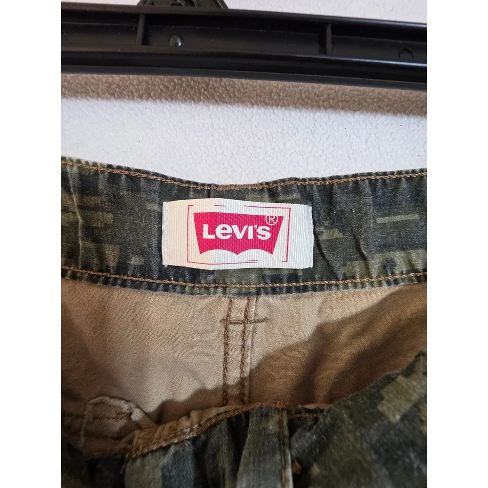 Levis Mens Cargo Shorts 16 Regular W28 Khaki Tan 100% Cotton Utility Casual 0355